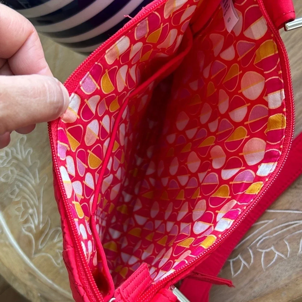 Vera Bradley quilted red shoulder bag bold color.classic diamond quilted design